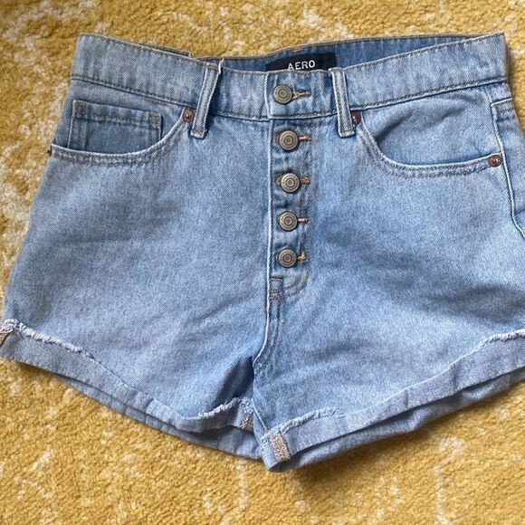 Mom Jean Shorts - Picture 1 of 2
